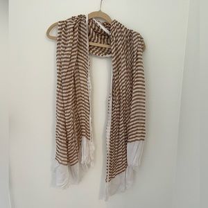 Steve Madden tan striped scarf